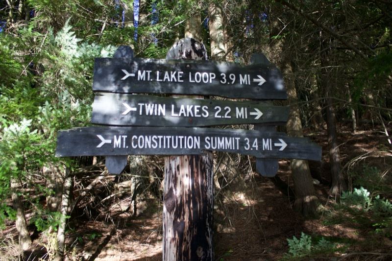 Trail Signpost to Mountain Lakes