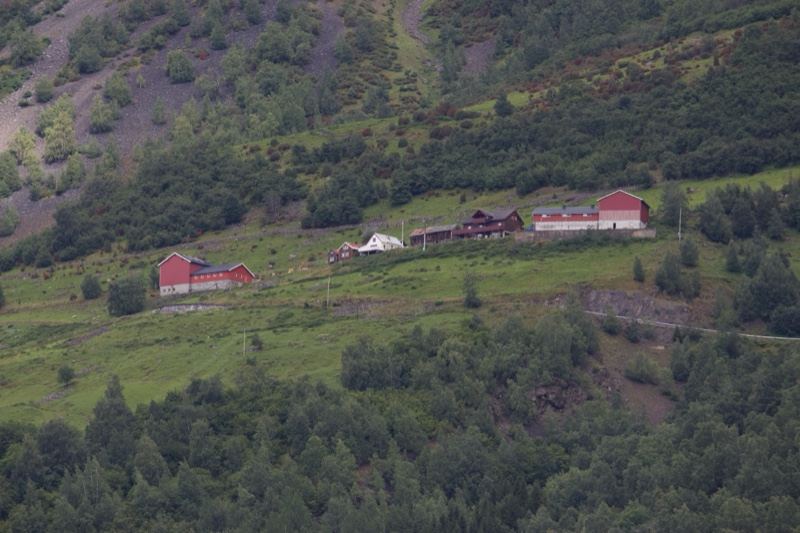 Mountain Farmstead in Green Valley