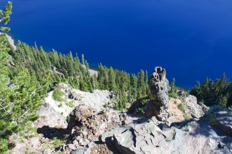 Crater Lake Overlook Rocky Cliff View