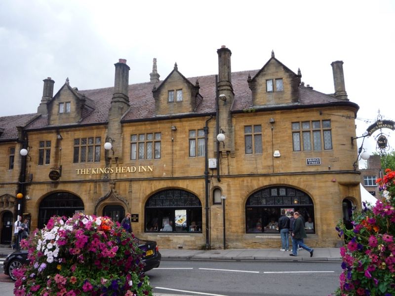 Historic Pub The Kings Head Inn