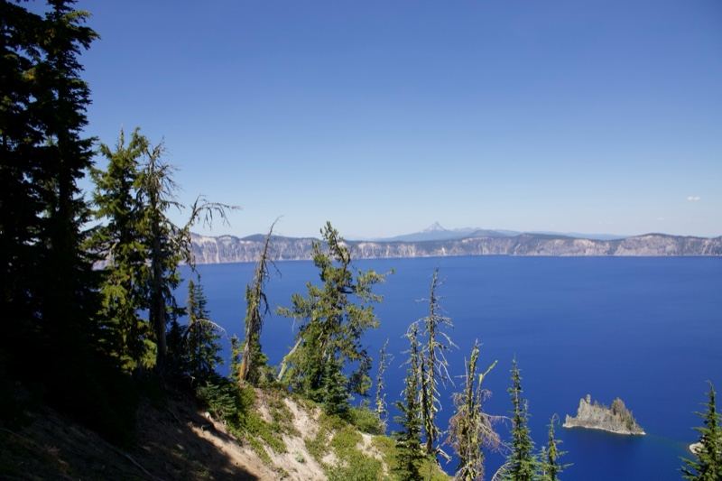 Crater Lake Overlook with Wizard Island