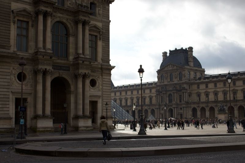 Louvre Museum Facade Paris Overcast Day