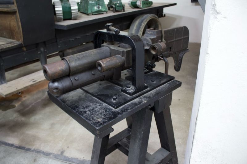 Vintage Machine Gun on Stand
