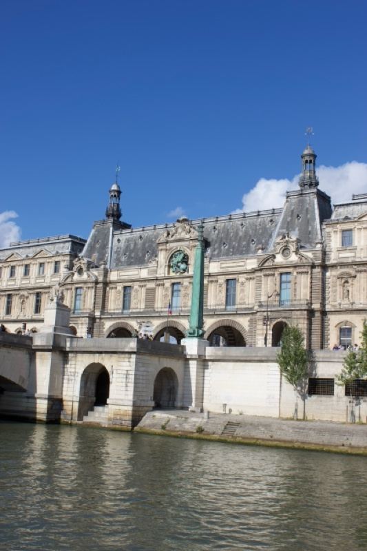 Palais de Justice along Seine River